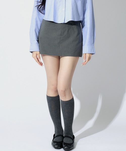 ALLuRing ChaRm（アリュリングチャーム）の「Stripe A Line Skirt / Aラインストライプミニスカート（スカート・レディース・グレー/ブラック・S/M）」の18枚目の写真