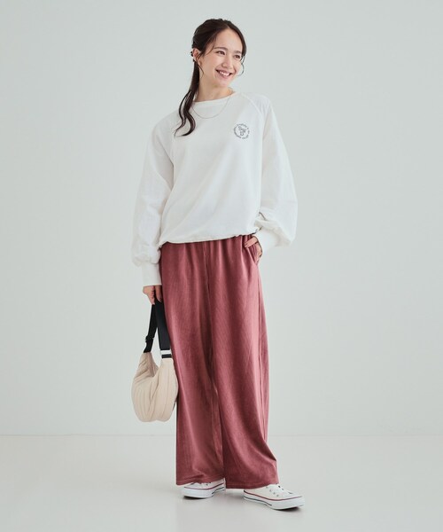 SHOO・LA・RUE(シューラルー)の「◆【S-LL】上品な光沢感 ベロアリブイージーパンツ(その他パンツ・レディース・ピンク系/ダークグレー/ブラック/ナチュラル・02/03/04/01)」の8枚目の写真