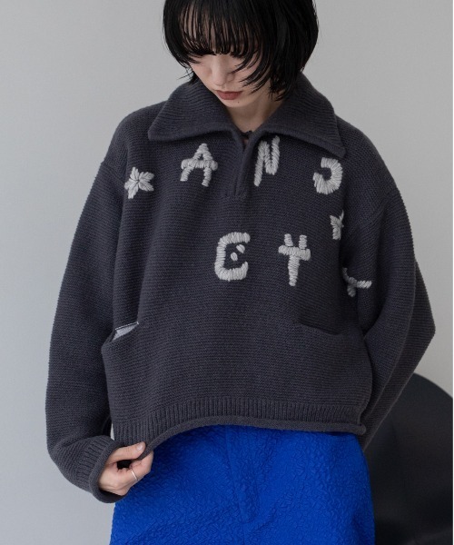 VACANCY(ヴァカンシー)の「ハンド刺繍ショート丈ポロニット(ニット/セーター・レディース・アイボリー/ブラック/レッド/ブルー・FREE)」の16枚目の写真