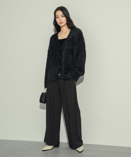 NEUNA(ヌナ)の「ツイルダブルタックパンツ(スラックス・レディース・ライトベージュ/ブラック・MEDIUM/SMALL)」の15枚目の写真