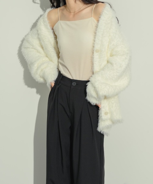 NEUNA(ヌナ)の「ツイルダブルタックパンツ(スラックス・レディース・ライトベージュ/ブラック・MEDIUM/SMALL)」の17枚目の写真