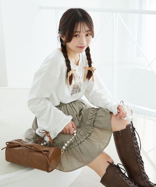 MAJESTIC LEGON（マジェスティックレゴン）の「ネコプリントミニ裏毛トップス（Tシャツ/カットソー・レディース・ブラック/オフホワイト/グレー・MEDIUM）」の4枚目の写真