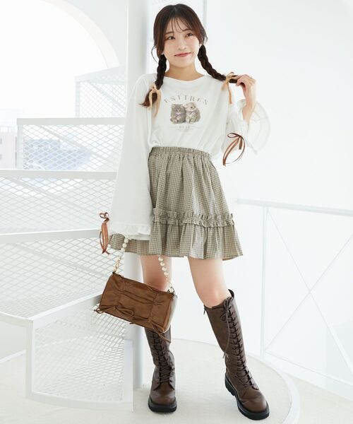 MAJESTIC LEGON（マジェスティックレゴン）の「ネコプリントミニ裏毛トップス（Tシャツ/カットソー・レディース・ブラック/オフホワイト/グレー・MEDIUM）」の5枚目の写真