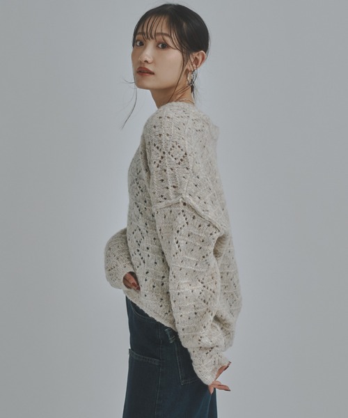 bita.（ビタ）の「柄編みミックスカラーVネックニット（ニット/セーター・レディース・ベージュ/イエロー/チャコールグレー・FREE）」の13枚目の写真
