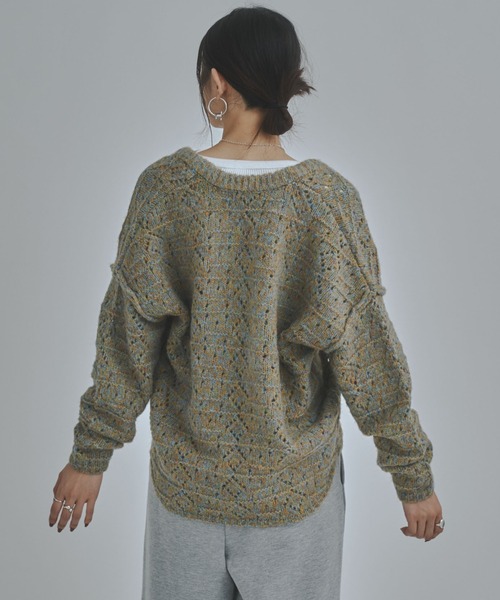 bita.（ビタ）の「柄編みミックスカラーVネックニット（ニット/セーター・レディース・ベージュ/イエロー/チャコールグレー・FREE）」の9枚目の写真