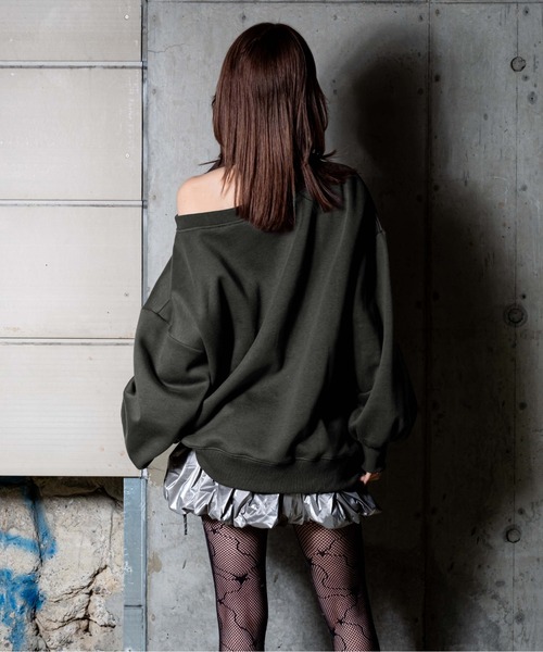 sedacle girl(セダクルガール)の「裏起毛ワンショルダープルオーバー(スウェット・レディース・グレー/チャコールグレー・FREE)」の16枚目の写真