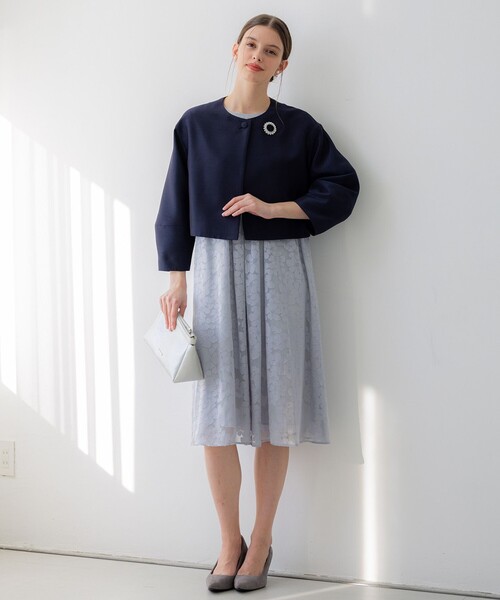 23区(ニジュウサンク)の「【APPLAUDIR】トリアセシャンタン ジャケット(ノーカラージャケット・レディース・ネイビー系/ベージュ系・32/34)」の11枚目の写真