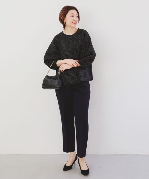 le.coeur blanc（ルクールブラン）の「ツインクロスタックストレートパンツ（その他パンツ・レディース・ベージュ/ネイビー・38）」の6枚目の写真