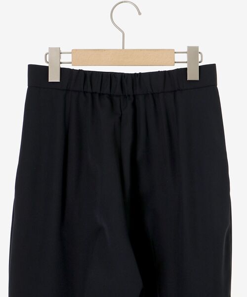 le.coeur blanc（ルクールブラン）の「ツインクロスタックストレートパンツ（その他パンツ・レディース・ベージュ/ネイビー・38）」の20枚目の写真