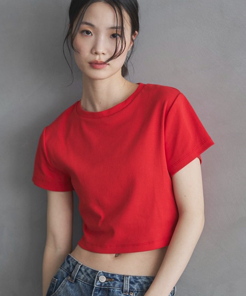 feepur（フェピュール）の「クロップドフライスTee（Tシャツ/カットソー・レディース・ブラック/グレー/オートミール/オフホワイト/レッド・MEDIUM）」の5枚目の写真