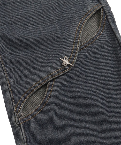 Figments(フィグメンツ)の「ギャップデザインデニムパンツ(デニムパンツ・レディース・ブルー系1・SMALL/MEDIUM/LARGE)」の5枚目の写真
