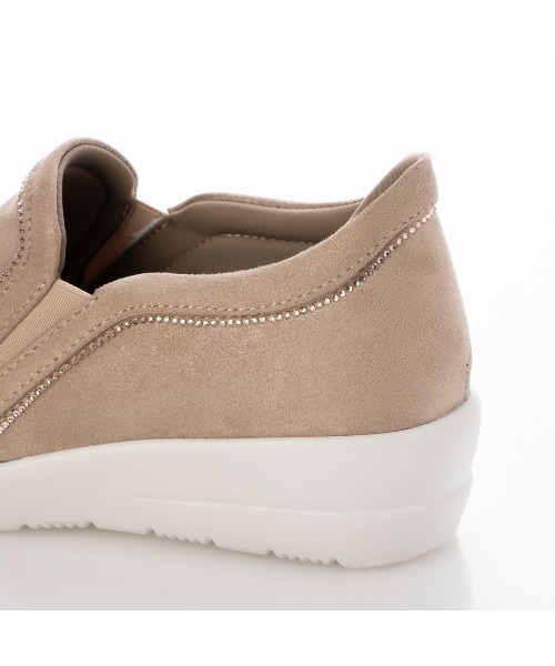 Riz raffinee（リズラフィーネ）の「ヒールアップスリッポンスニーカー（スリッポン・レディース・ブラック系その他3/カモフラージュ/アイボリー・23.5cm/23cm/24.5cm/24cm/22.5cm）」の18枚目の写真