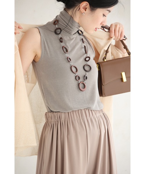 cawaii（カワイイ）の「もっちり伸びるハイネックカットソートップス（Tシャツ/カットソー・レディース・カーキ/ブラック・FREE）」の8枚目の写真