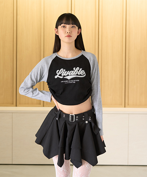 Mi-je(ミジェ)の「シャーリングラグランロンT【韓国ファッション】(Tシャツ/カットソー・レディース・ブラック/オフホワイト・F)」の2枚目の写真