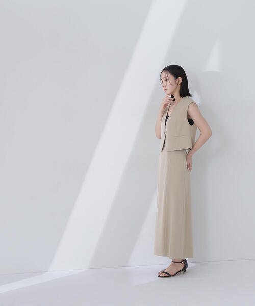 美品❣️ナチュラルビューティベーシック スカートスーツセット L アイボリー セール】◇クロップドベスト＆Aラインスカート（ワンピース
