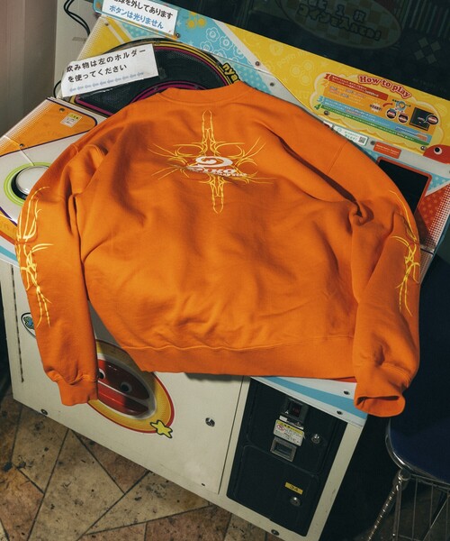 FREAK'S STORE(フリークスストア)の「PIKO/ピコ 別注 プリントロゴ クルーネックスウェット(スウェット・メンズ・ブラック/オレンジ/オフホワイト・X-LARGE/LARGE/MEDIUM)」の13枚目の写真