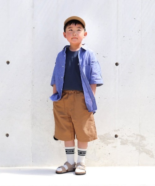 ikka（イッカ）の「【親子コーデ】シャンブレー5分袖シャツ（120~160cm）（シャツ/ブラウス・キッズ・ブルー/チャコールグレー・160/150/140/130/120）」の3枚目の写真