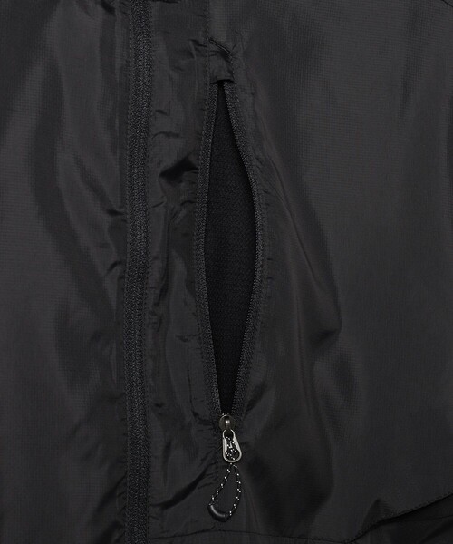 SALOMON（サロモン）の「SALOMON/サロモン BONATTI CROSS WIND HOODIE/ボナッティ クロス ウインド パーカー（ブルゾン・メンズ・ブラック/ベージュ・MEDIUM/LARGE/X-LARGE）」の5枚目の写真