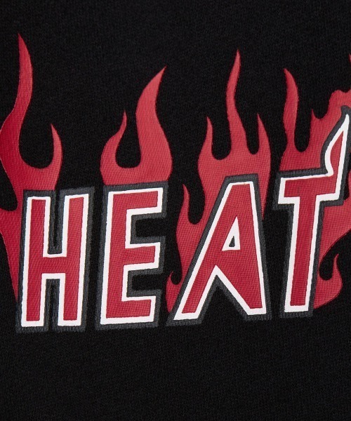 Mitchell&Ness(ミッチェル&ネス)の「Mitchell & Ness NBA SWEATPANTS(ミッチェル&ネス NBA スウェットパンツ)(スウェットパンツ・メンズ・ブラック系4/ブラック系3/ブラック系1/ブラック系2・LARGE/X-LARGE/MEDIUM)」の8枚目の写真