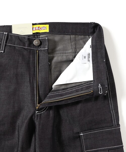 BEAMS(ビームス)の「NEO BLUE / Baggy Cargo(デニムパンツ・メンズ・ブラック・30inch/34inch/32inch)」の6枚目の写真