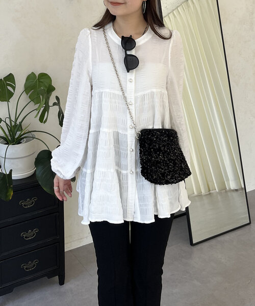 prose verse(プロズヴェール)の「パールボタンシャーリングティアードブラウス(シャツ/ブラウス・レディース・オフホワイト/ブラック・MEDIUM/LARGE)」の14枚目の写真