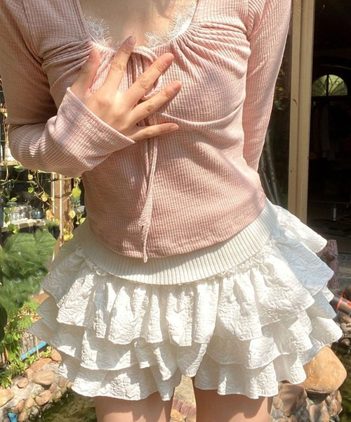 Nia（ニア）の「Nia(ニア)/フリルレイヤード　ティアードボリュームミニスカートパンツ（スカート・レディース・ブラック/ホワイト・SMALL/MEDIUM/LARGE）」の6枚目の写真