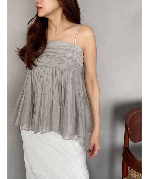 OUNNOUN（オウンノウン）の「【OUNNOUN】ペプラムキャミソールブラウス（シャツ/ブラウス・レディース・チャコールグレー/ライトグレー/ピンク・FREE）」の3枚目の写真