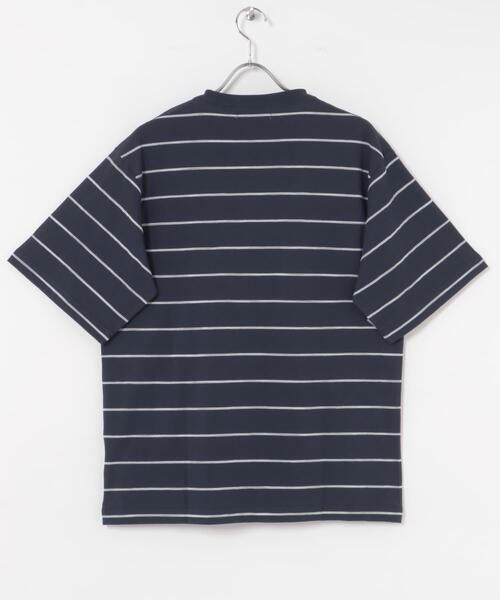 URBAN RESEARCH（アーバンリサーチ）の「RELAX FIT BORDER T-SHIRTS（Tシャツ/カットソー・メンズ・ネイビー/ホワイト・MEDIUM/LARGE）」の19枚目の写真