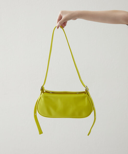 earthy(アーシー)の「ナイロンワンショルダーBag(ハンドバッグ・レディース・ブラック/イエロー/ライトグレー・FREE)」の15枚目の写真