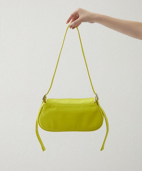 earthy(アーシー)の「ナイロンワンショルダーBag(ハンドバッグ・レディース・ブラック/イエロー/ライトグレー・FREE)」の13枚目の写真