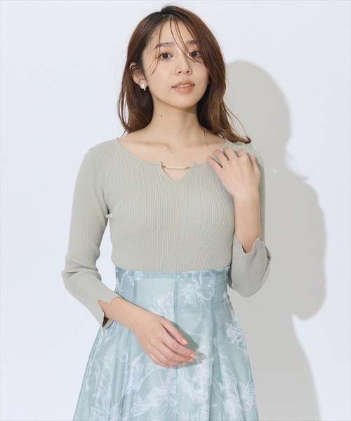 SWINGLE（スウィングル）の「パールキーネックニットプルオーバー（ニット/セーター・レディース・ネイビー/ピンク/ライトベージュ/ミント・FREE）」の3枚目の写真