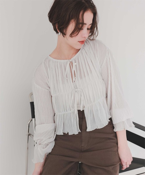titivate(ティティベイト)の「前後2wayリボンシャーリングショートカーディガン(カーディガン/ボレロ・レディース・ブラック/アイボリー/ピンクベージュ/ブルー・M)」の21枚目の写真