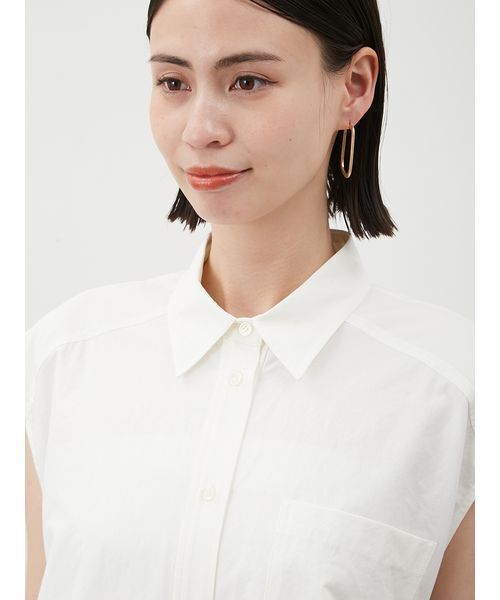 Mila Owen(ミラオーウェン)の「バルーンヘムノースリシャツ(シャツ/ブラウス・レディース・ホワイト/ブルー/チャコールグレー・FREE)」の13枚目の写真