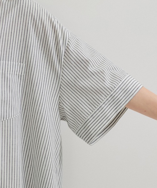 le cercle ADAM ET ROPE'（ルセルクルアダムエロペ）の「ストライプシャツワンピース（シャツワンピース・レディース・グレー系その他/ブルー系その他/イエロー系その他/レッド系その他・FREE）」の18枚目の写真