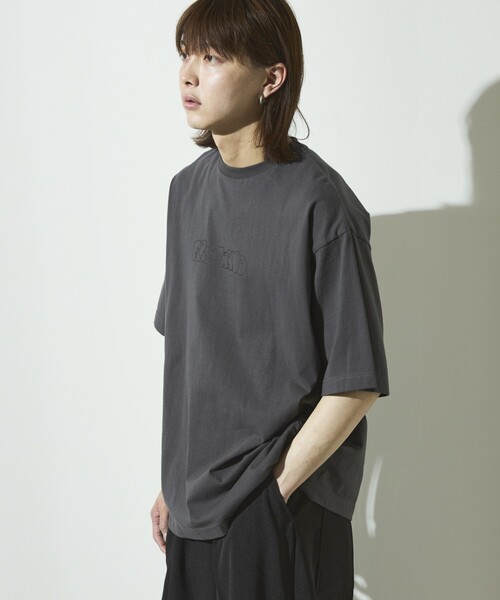 Firsthand(ファーストハンド)の「Firsthand/ファーストハンド 6オンス フロントアートプリント クルーネックTシャツ / スケーターロゴ / プリントTシャツ(Tシャツ/カットソー・メンズ・ホワイト/チャコールグレー/ブラック・L/M)」の20枚目の写真