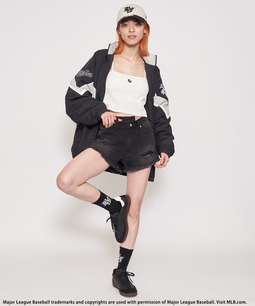 BACK TO THE FIELD（バック トゥー ザ フィールド）の「【MLB】ダメージデニムショートパンツ（デニムパンツ・レディース・ブルー/ブラック・MEDIUM/SMALL）」の12枚目の写真