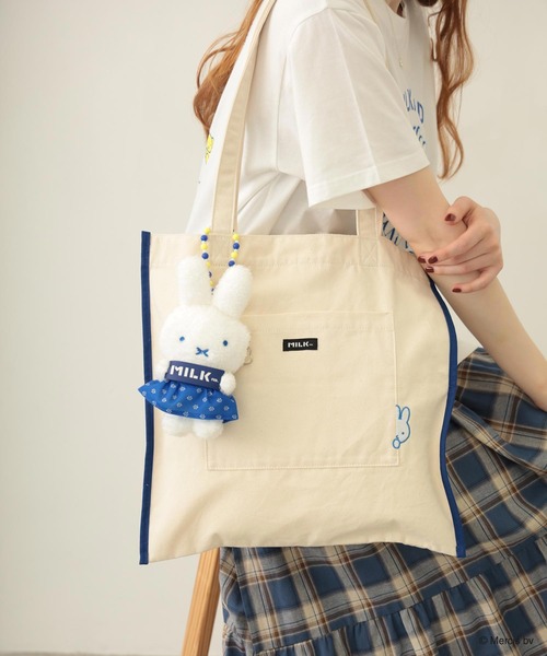 Miffy( ミッフィー)の「MILKFED. x MIFFY ICON TOTE(トートバッグ・レディース・ブルー/レッド・ONE SIZE)」の6枚目の写真