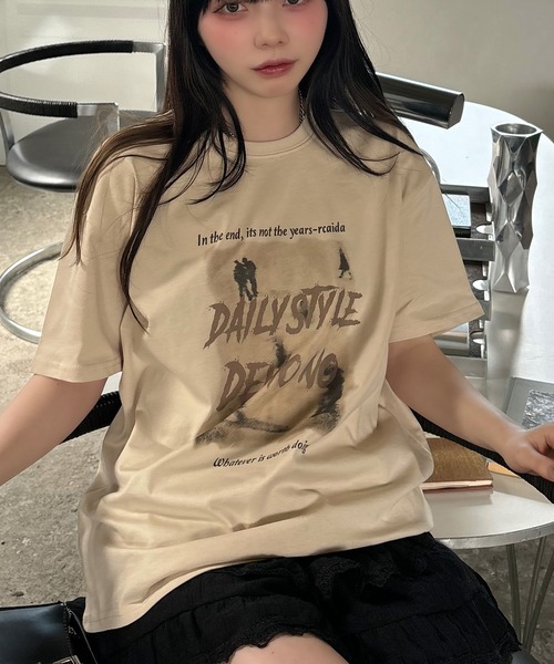 VQ（ブイキュー）の「Photographic Loose silhouette Short sleeve T-shirt / フォトグラフィック ルーズシルエット 半袖Tシャツ（Tシャツ/カットソー・レディース・ライトグレー/ベージュ系その他/ピンク/ベージュ・FREE）」の22枚目の写真