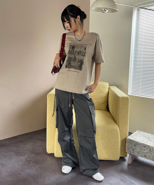 VQ（ブイキュー）の「Photographic Loose silhouette Short sleeve T-shirt / フォトグラフィック ルーズシルエット 半袖Tシャツ（Tシャツ/カットソー・レディース・ライトグレー/ベージュ系その他/ピンク/ベージュ・FREE）」の17枚目の写真