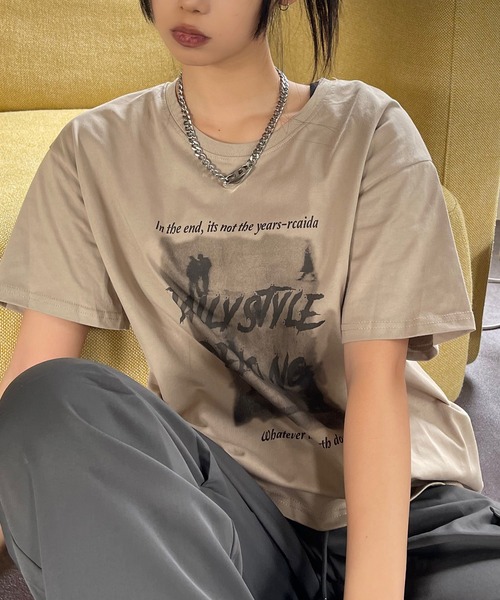 VQ（ブイキュー）の「Photographic Loose silhouette Short sleeve T-shirt / フォトグラフィック ルーズシルエット 半袖Tシャツ（Tシャツ/カットソー・レディース・ライトグレー/ベージュ系その他/ピンク/ベージュ・FREE）」の14枚目の写真