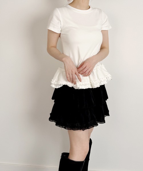 VIVID LADY（ビビッドレディー）の「裾フリル スリムロングT 半袖/Ruffled Hem Slim Short Sleeves（Tシャツ/カットソー・レディース・ホワイト/グレー・FREE）」の8枚目の写真