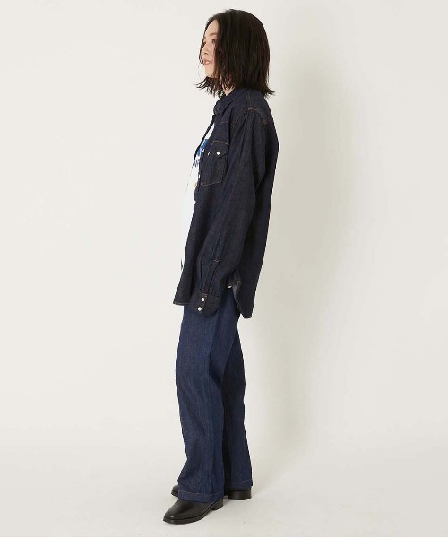 BLUE BLUE(ブルーブルー)の「ST814 ライトデニム ウエスタンシャツ(シャツ/ブラウス・メンズ・ネイビー・SMALL/MEDIUM/LARGE/X-LARGE)」の11枚目の写真
