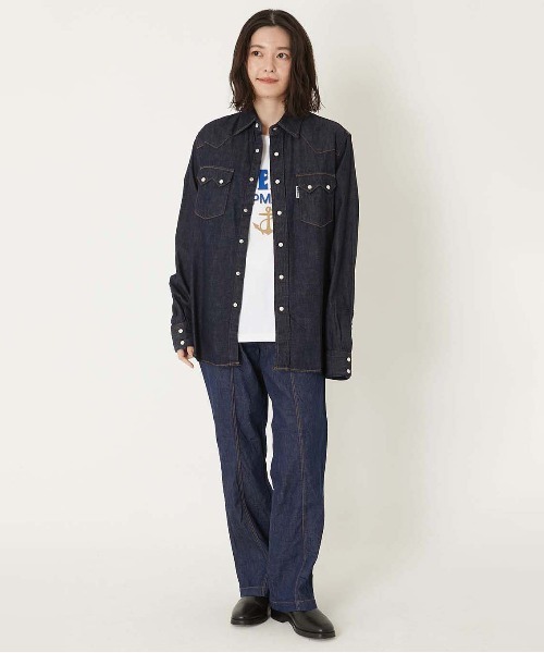 BLUE BLUE(ブルーブルー)の「ST814 ライトデニム ウエスタンシャツ(シャツ/ブラウス・メンズ・ネイビー・SMALL/MEDIUM/LARGE/X-LARGE)」の12枚目の写真