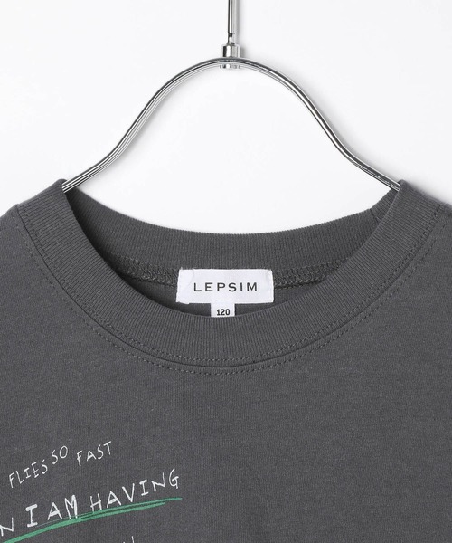 LEPSIM（レプシィム）の「【KIDS】カラフル手描きロゴT　451661（Tシャツ/カットソー・キッズ・オフホワイト/チャコールグレー/ベージュ・120/140）」の5枚目の写真
