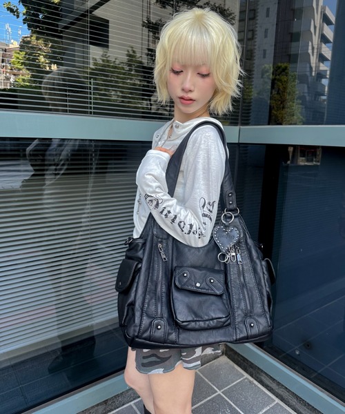 .KOM（ドットコム）の「A'GEM/9 × .kom 『.KOM/ドットケーオーエム』A4対応のレザー2WAY ショルダーバッグ（ショルダーバッグ・メンズ・ブラック・FREE）」の21枚目の写真