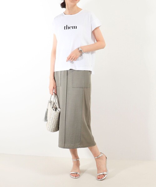 MICO COULIER（ミコクリエ）の「超長綿フロッキー×箔プリントTシャツ（Tシャツ/カットソー・レディース・ベージュ/オフホワイト/チャコールグレー・38）」の4枚目の写真