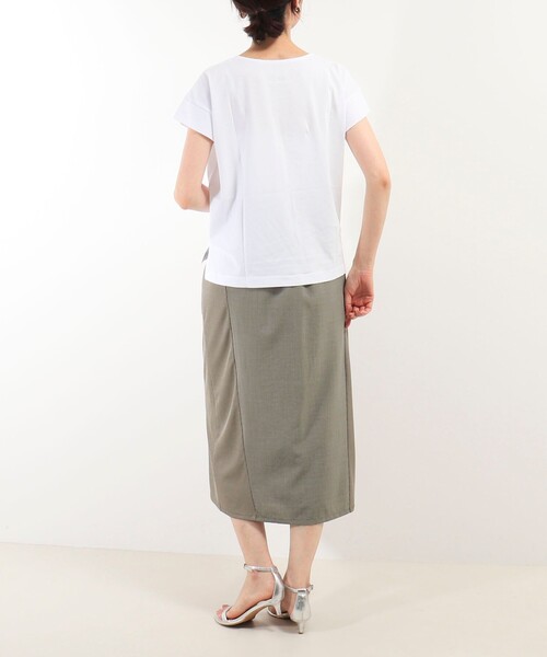 MICO COULIER（ミコクリエ）の「超長綿フロッキー×箔プリントTシャツ（Tシャツ/カットソー・レディース・ベージュ/オフホワイト/チャコールグレー・38）」の6枚目の写真