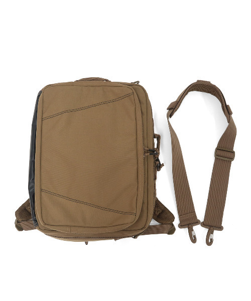 POST GENERAL(ポストジェネラル)の「ポストジェネラル POST GENERAL / キャリーオン バックパック(バックパック/リュック・レディース・ブラック/ブラウン・FREE)」の5枚目の写真