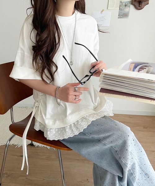 classicalelf（クラシカルエルフ）の「体型カバーも叶う！重ね着風で即こなれ感♪ レイヤード風サイドドロスト裾 綿100％レースビッグTシャツ（Tシャツ/カットソー・レディース・グリーン/チャコール/オフホワイト・SMALL/MEDIUM/LARGE/X-LARGE）」の8枚目の写真