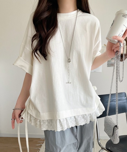 classicalelf（クラシカルエルフ）の「体型カバーも叶う！重ね着風で即こなれ感♪ レイヤード風サイドドロスト裾 綿100％レースビッグTシャツ（Tシャツ/カットソー・レディース・グリーン/チャコール/オフホワイト・SMALL/MEDIUM/LARGE/X-LARGE）」の15枚目の写真